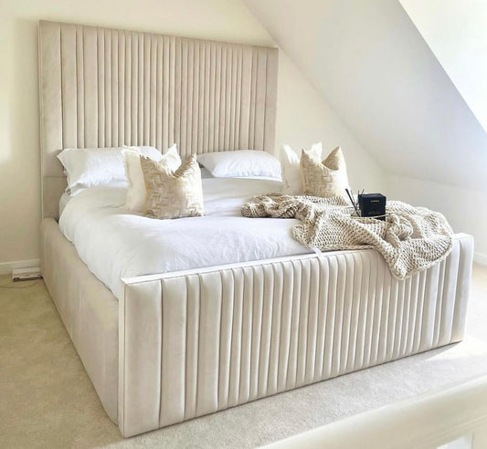 Georgia upholstered bed